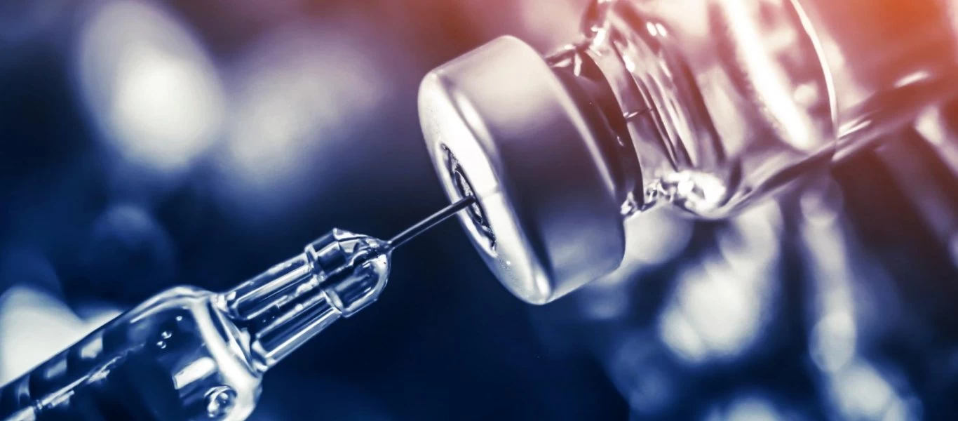 Κομισιόν: «Πράσινο φως» για το εμβόλιο της AstraZeneca - «Περιμένουμε 400 εκατ. δόσεις» λέει η φον ντερ Λάιεν